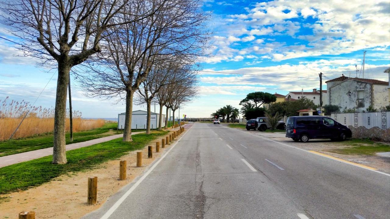 Edificio La Sardana Apartment Empuriabrava Luaran gambar