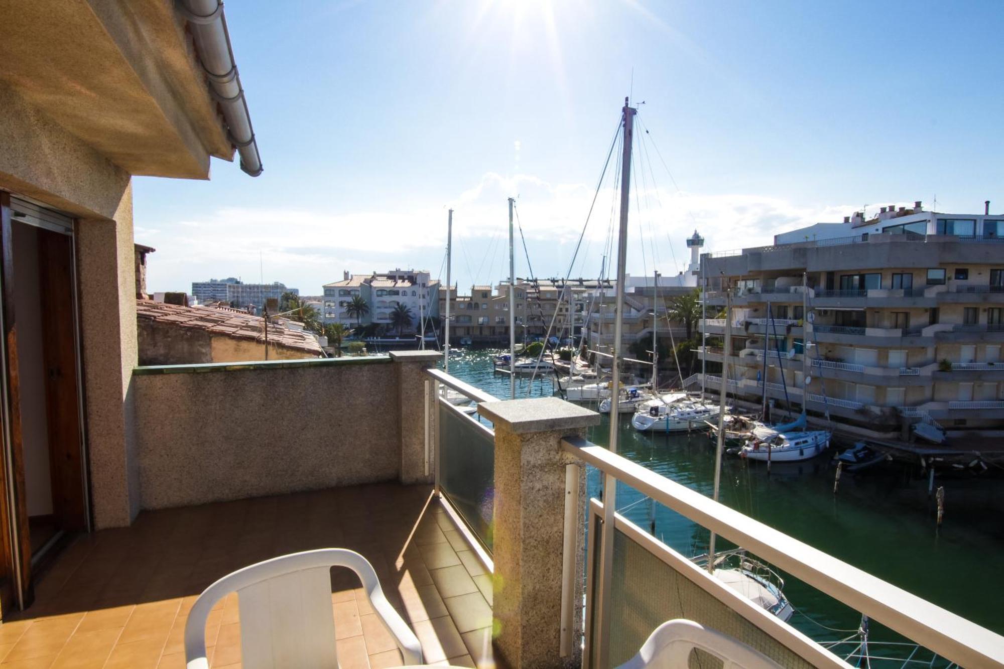 Edificio La Sardana Apartment Empuriabrava Luaran gambar