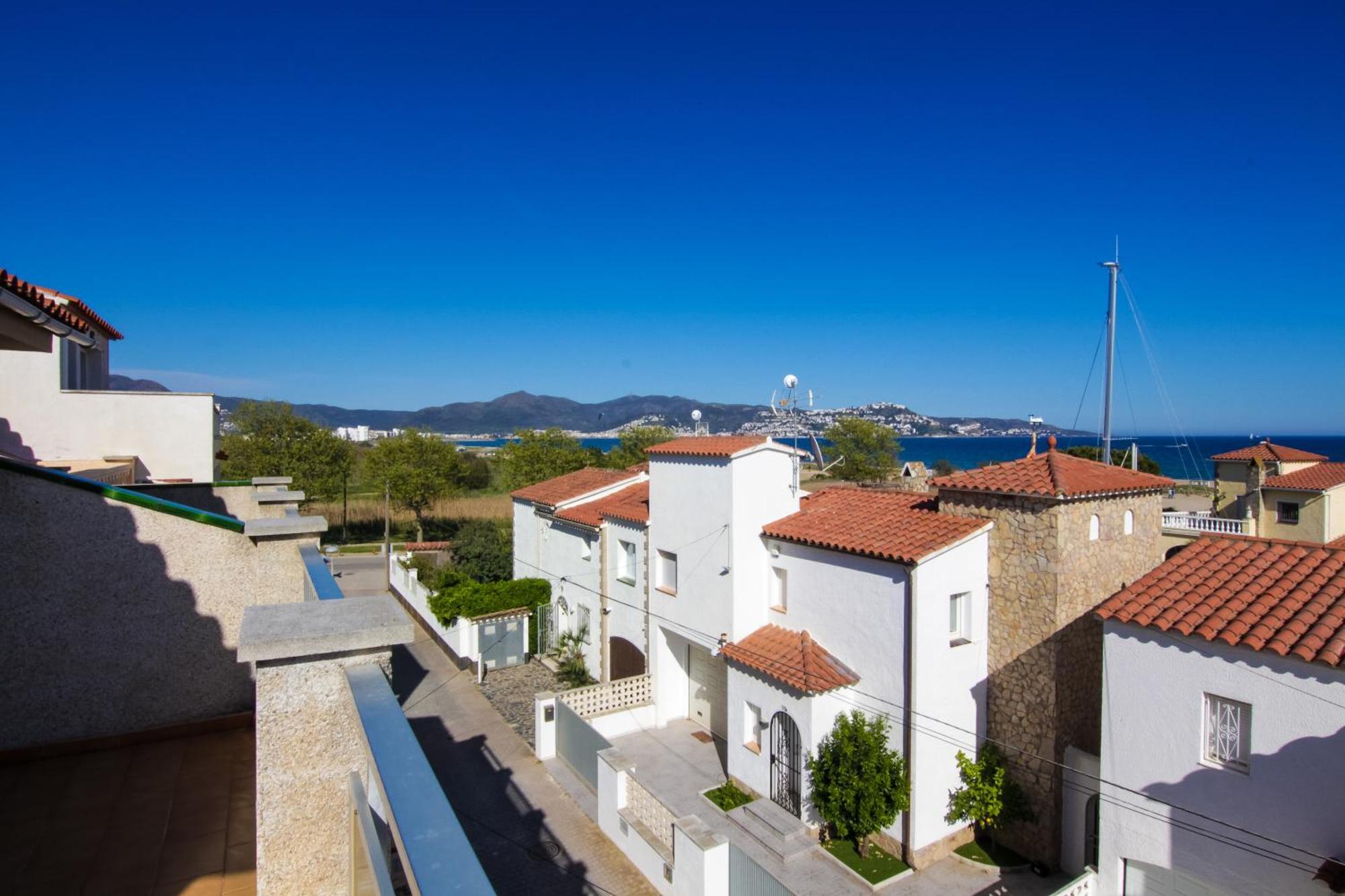 Edificio La Sardana Apartment Empuriabrava Luaran gambar