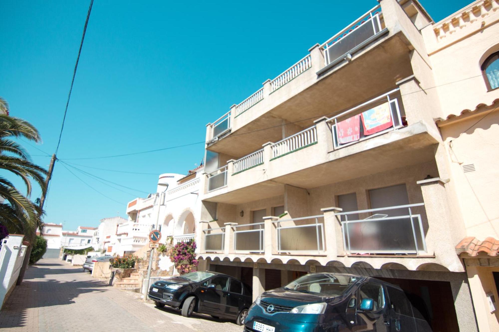 Edificio La Sardana Apartment Empuriabrava Luaran gambar