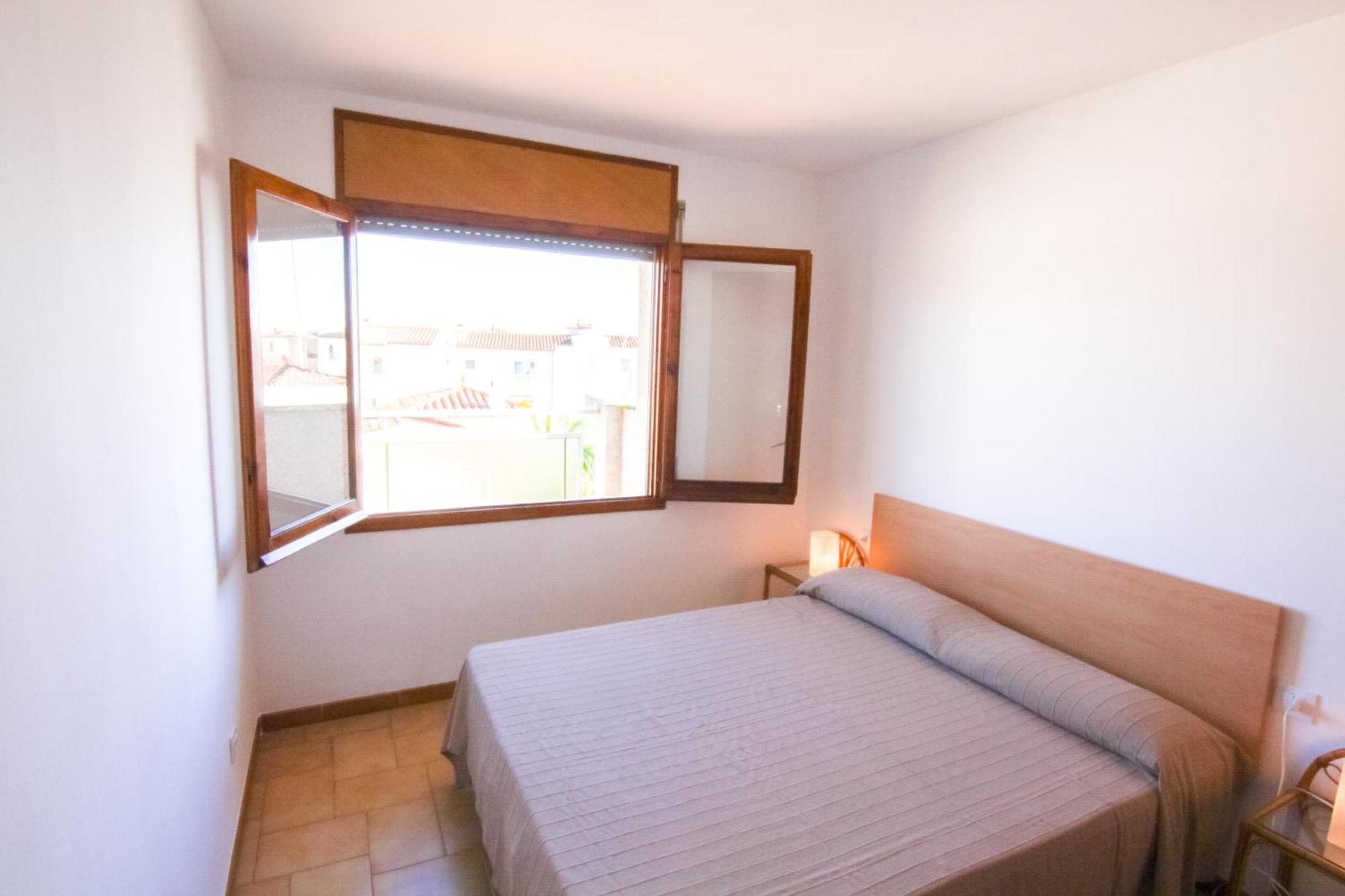 Edificio La Sardana Apartment Empuriabrava Bilik gambar